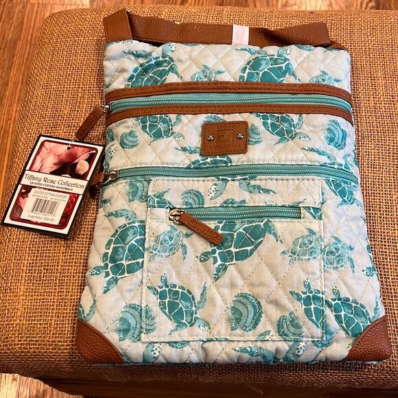 NWT Stone Mountain crossbody - Picture 1 of 2